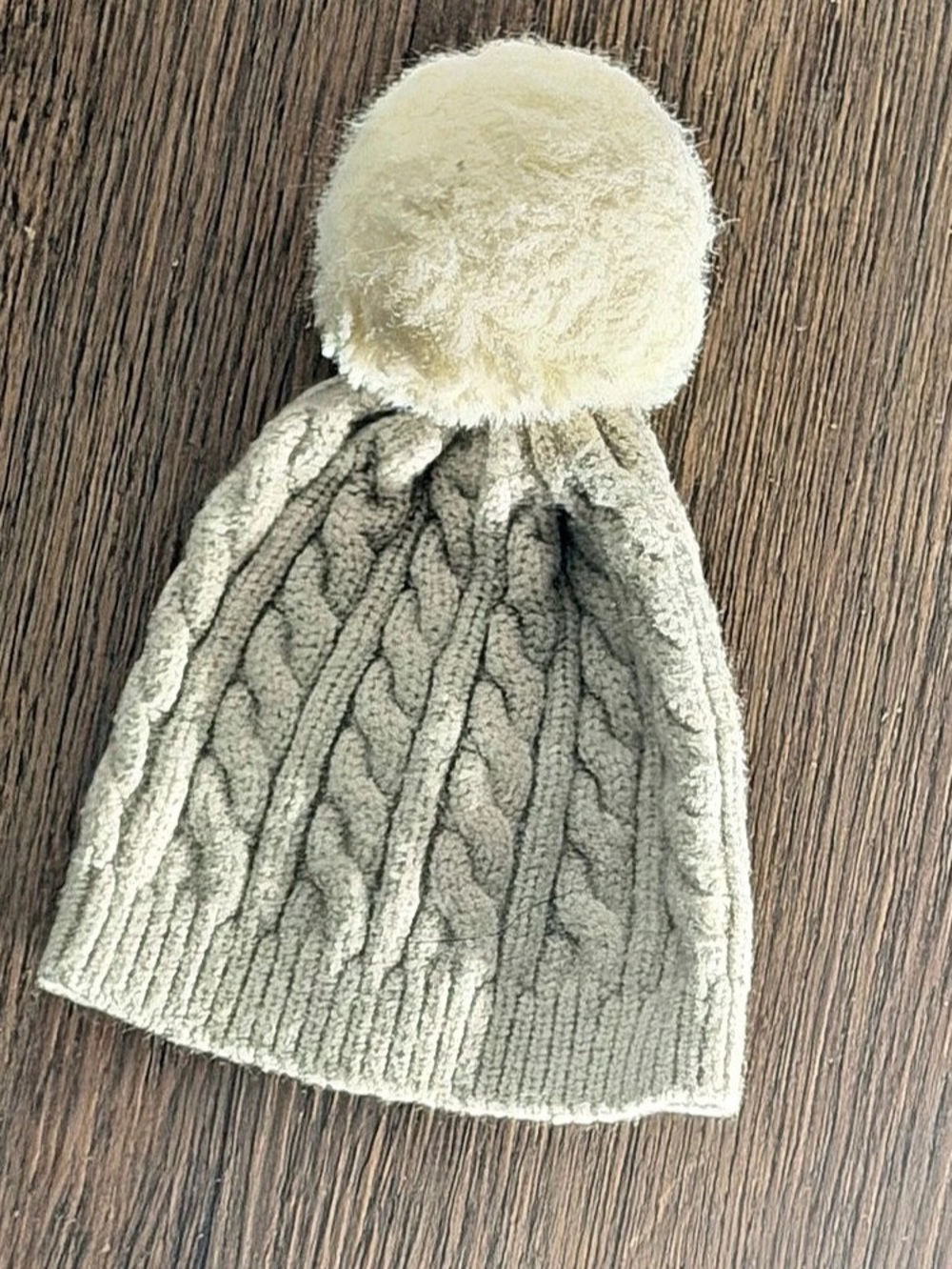 Laura Ashley Baby Cable Knit Pom-Pom Hat Gray Baby 0-6 Months Like New